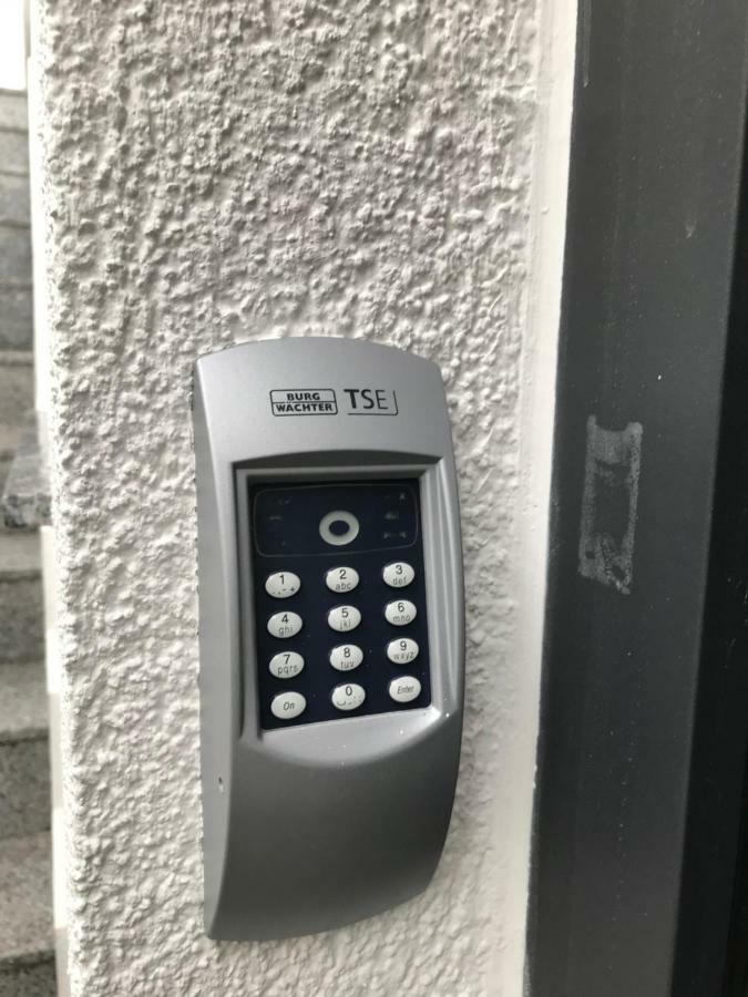 Einliegerwohnung Mit Terrasse FDH Buitenkant foto